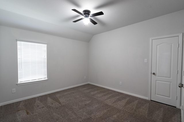 1300 Bowen Drive, League City, TX 77573