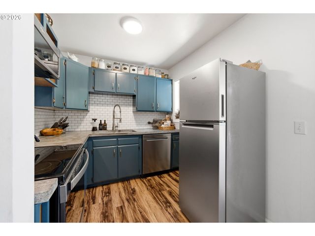 11555 Sw 11TH St, Beaverton, OR 97005