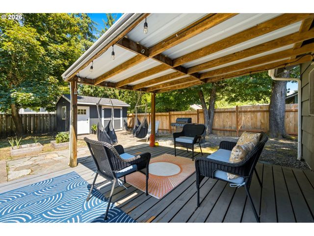11555 Sw 11TH St, Beaverton, OR 97005