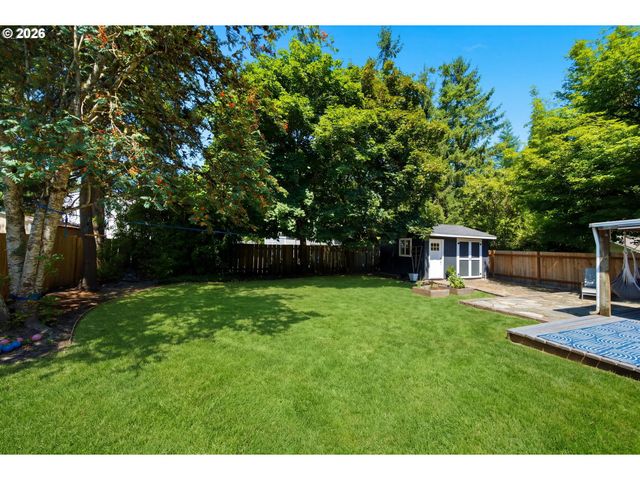 11555 Sw 11TH St, Beaverton, OR 97005