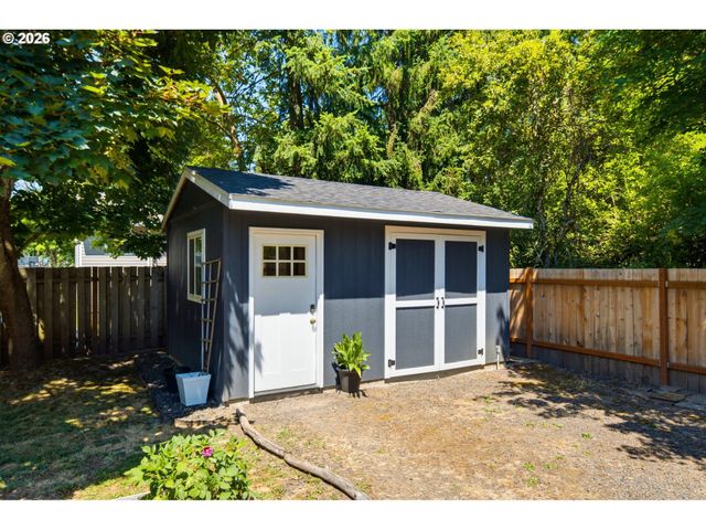 11555 Sw 11TH St, Beaverton, OR 97005