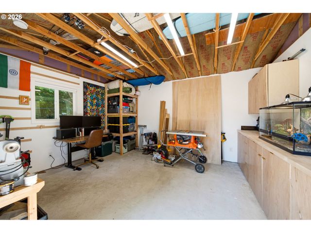 11555 Sw 11TH St, Beaverton, OR 97005