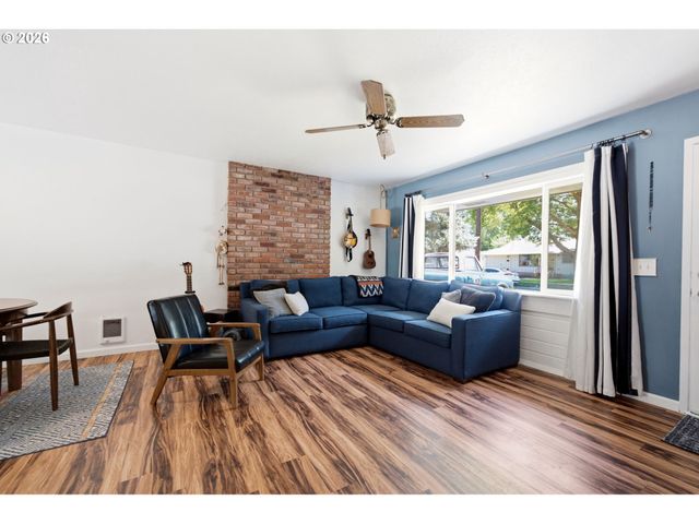 11555 Sw 11TH St, Beaverton, OR 97005