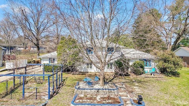 4425 E Cambridge Court, Bloomington, IN 47408