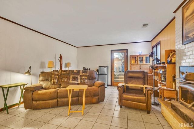 4425 E Cambridge Court, Bloomington, IN 47408