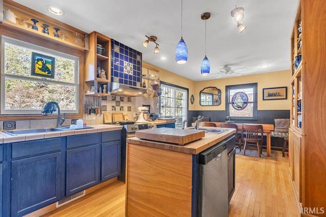 4425 E Cambridge Court, Bloomington, IN 47408