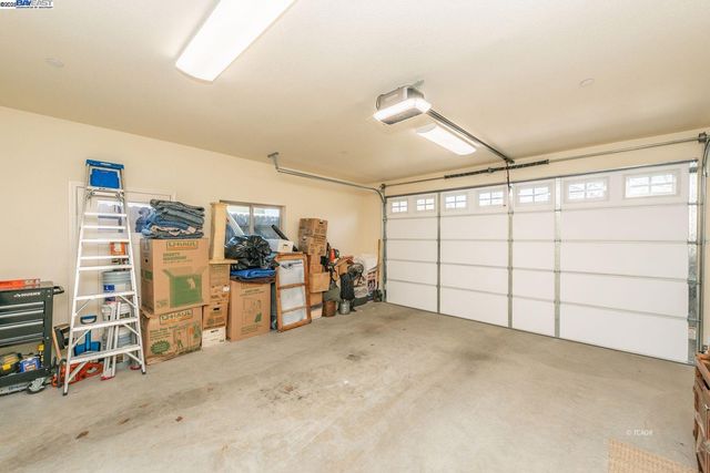 220 Fairway Drive, Weaverville, CA 96093