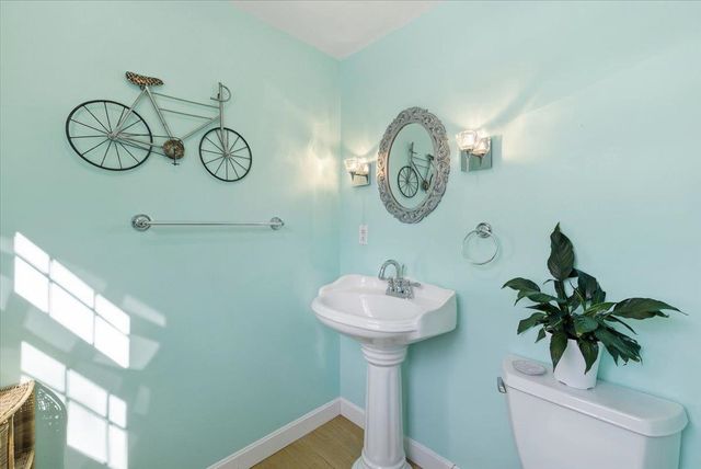 29 Marion Street, Goffstown, NH 03045