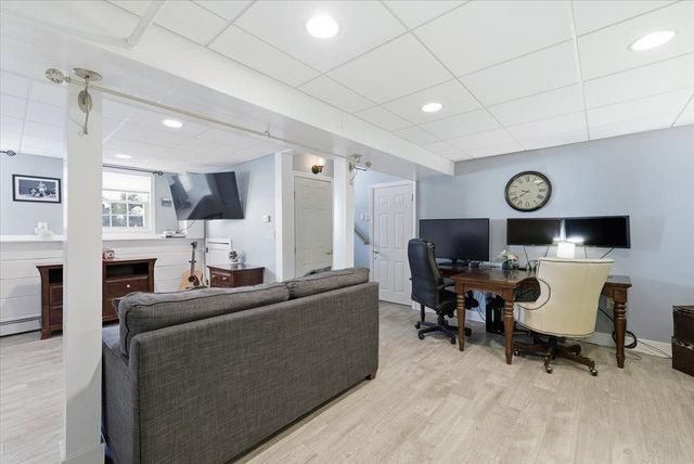 29 Marion Street, Goffstown, NH 03045