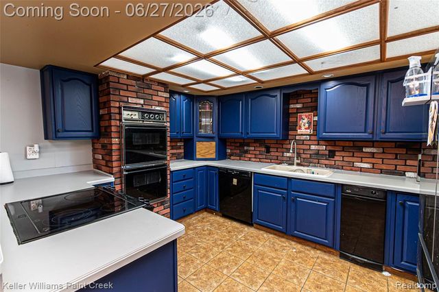 20510 Luna Street, Clinton Township, MI 48035