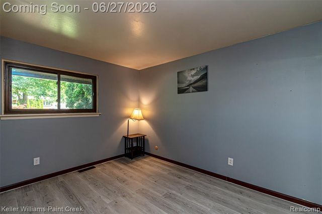 20510 Luna Street, Clinton Township, MI 48035