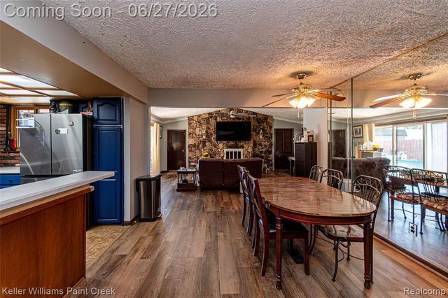 20510 Luna Street, Clinton Township, MI 48035