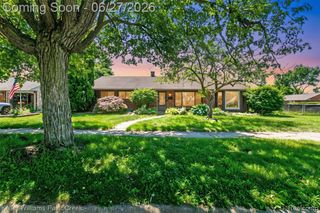 20510 Luna Street, Clinton Township, MI 48035