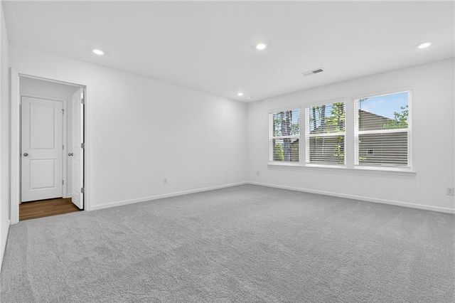 2028 Presley Point, Lawrenceville, GA 30044