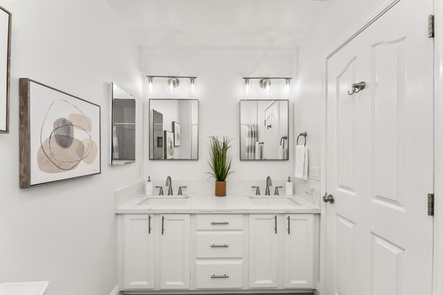 735 King Way, Folsom, CA 95630
