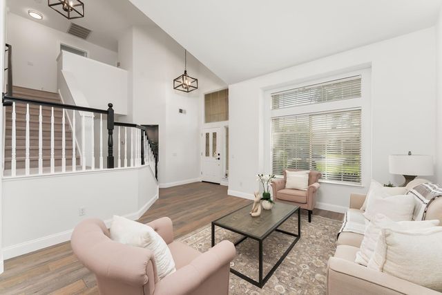 735 King Way, Folsom, CA 95630