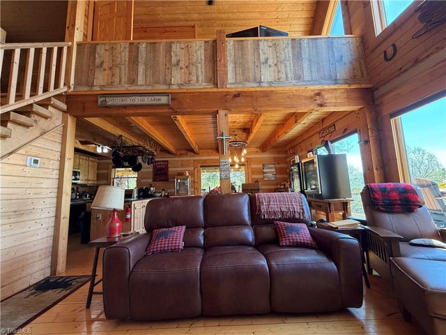 217 Fairview Drive, Traphill, NC 28685