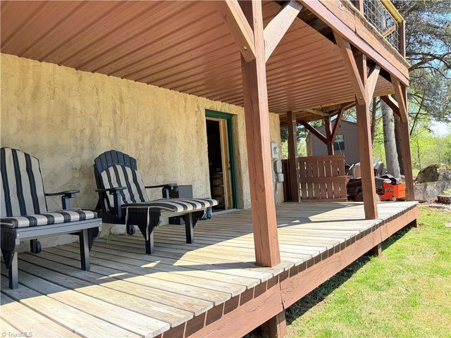 217 Fairview Drive, Traphill, NC 28685