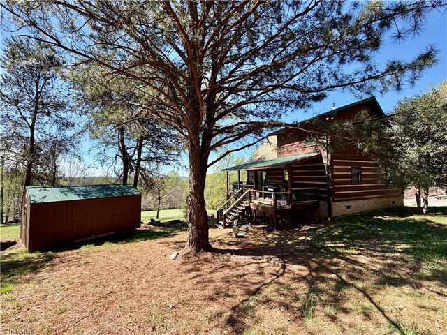 217 Fairview Drive, Traphill, NC 28685