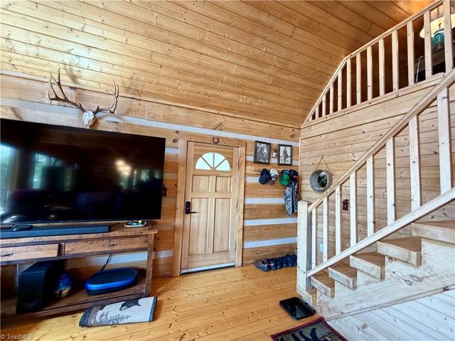 217 Fairview Drive, Traphill, NC 28685