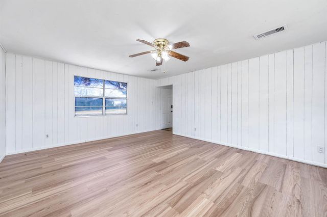 3311 County Road 890, Alvin, TX 77511