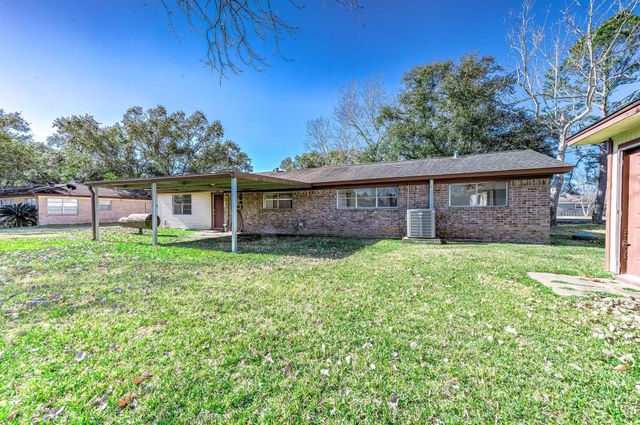 3311 County Road 890, Alvin, TX 77511