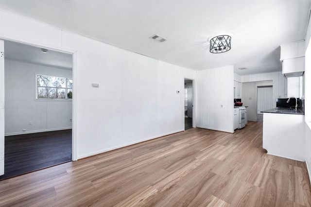 3311 County Road 890, Alvin, TX 77511