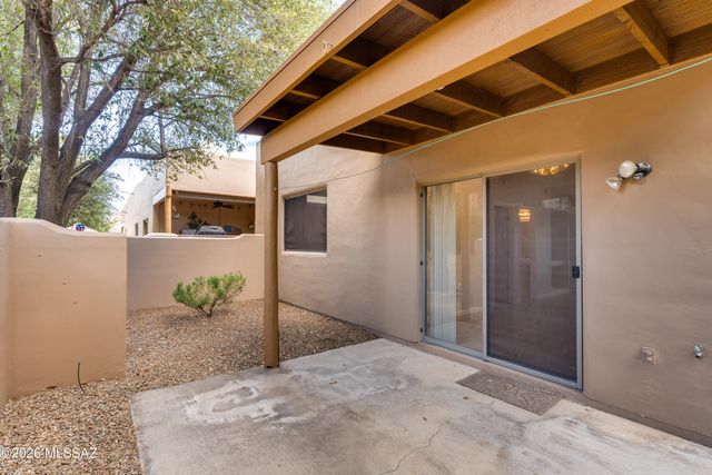 3816 S Calle Rambles, Green Valley, AZ 85614