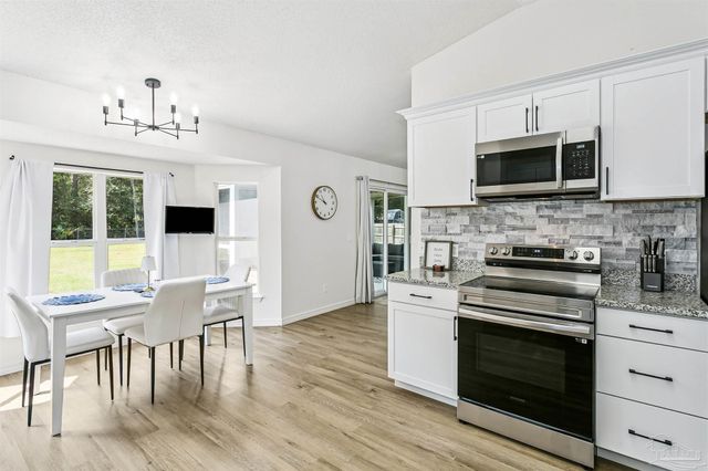 5759 Michael Dr, Milton, FL 32583