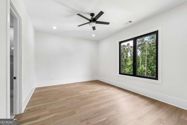 6569 Misty Harbor Court, Flowery Branch, GA 30542