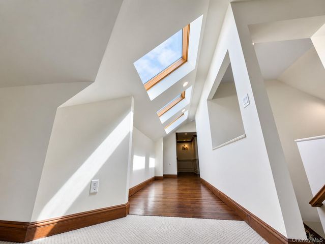 38 The Helm, East Islip, NY 11730