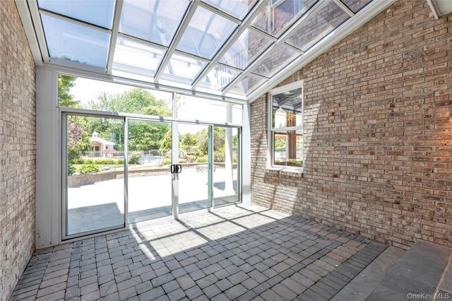 38 The Helm, East Islip, NY 11730