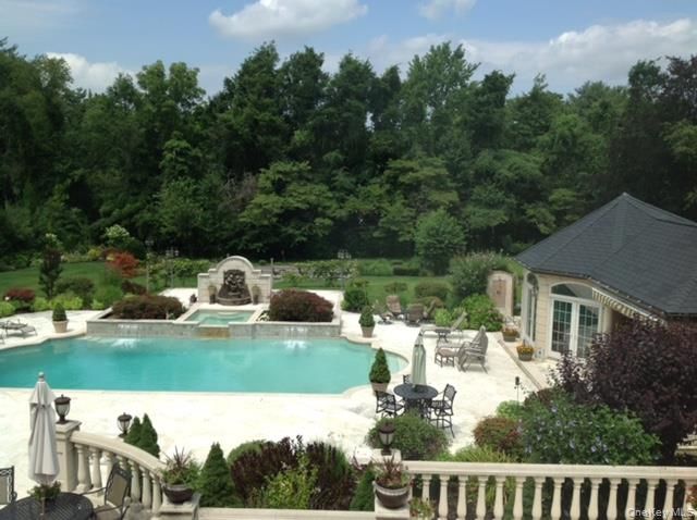 109 Wheatley Road, Brookville, NY 11545