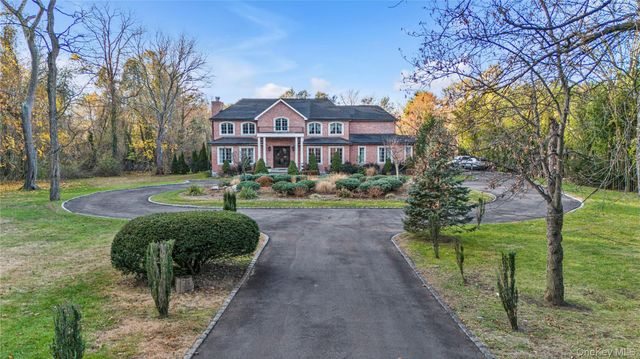 109 Wheatley Road, Brookville, NY 11545