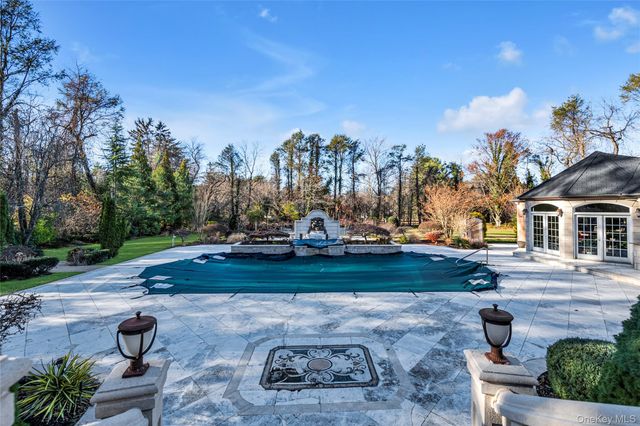 109 Wheatley Road, Brookville, NY 11545