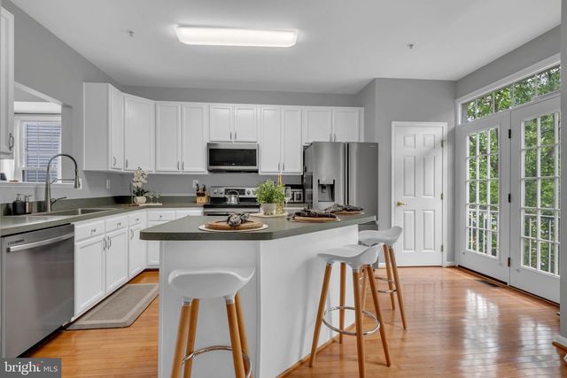 4115 APPLE LEAF CT, Pasadena, MD 21122