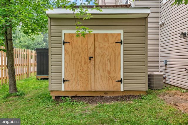 4115 APPLE LEAF CT, Pasadena, MD 21122