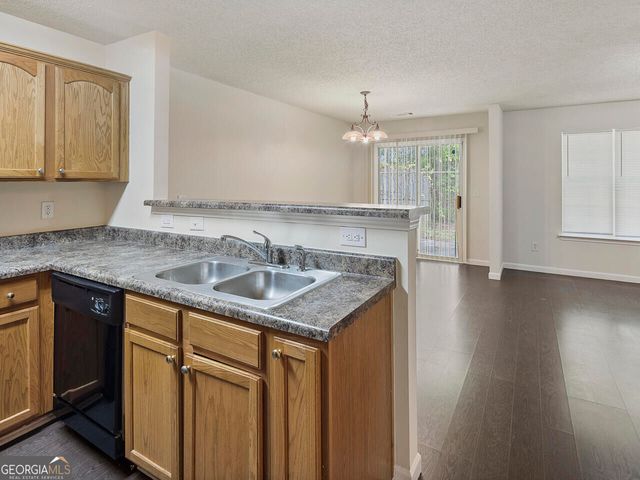 1215 Maple Valley Court, Union City, GA 30291