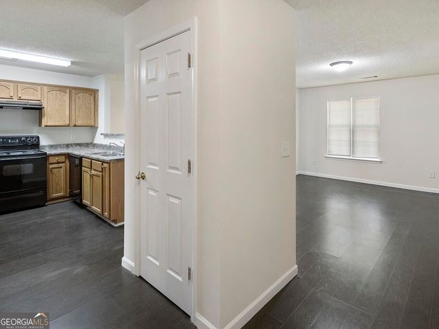 1215 Maple Valley Court, Union City, GA 30291