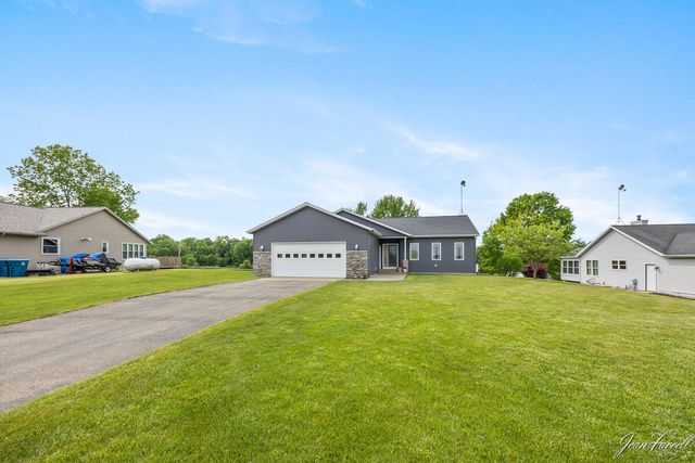 1830 S Pratt Lake, Martin, MI 49070