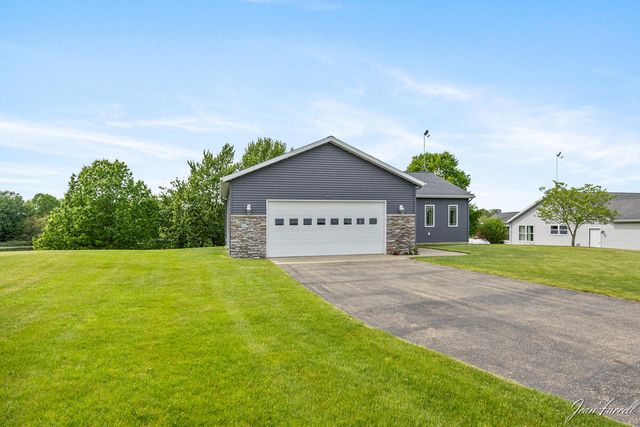 1830 S Pratt Lake, Martin, MI 49070