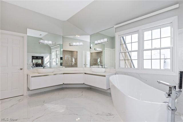 6442 Dorset Lane, Solon, OH 44139