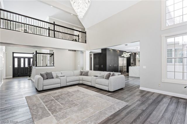 6442 Dorset Lane, Solon, OH 44139