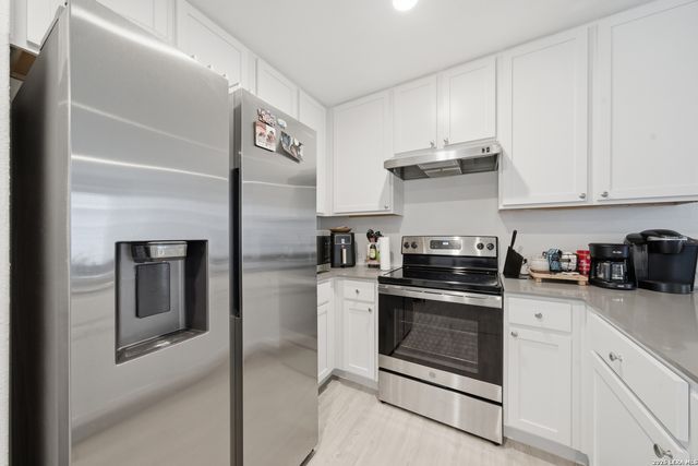 927 Magrum Way, San Antonio, TX 78221