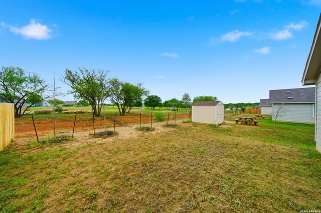 927 Magrum Way, San Antonio, TX 78221