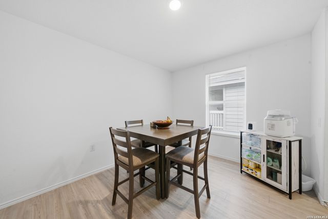 927 Magrum Way, San Antonio, TX 78221