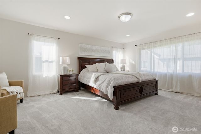 10398 243rd Court NE, Redmond, WA 98053