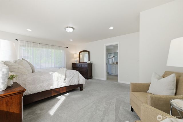 10398 243rd Court NE, Redmond, WA 98053
