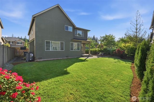 10398 243rd Court NE, Redmond, WA 98053