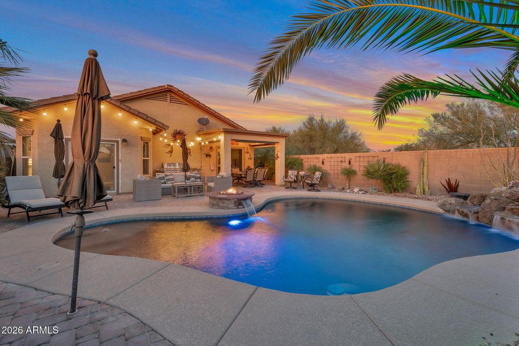 7511 W SPRINGFIELD Way, Florence, AZ 85132